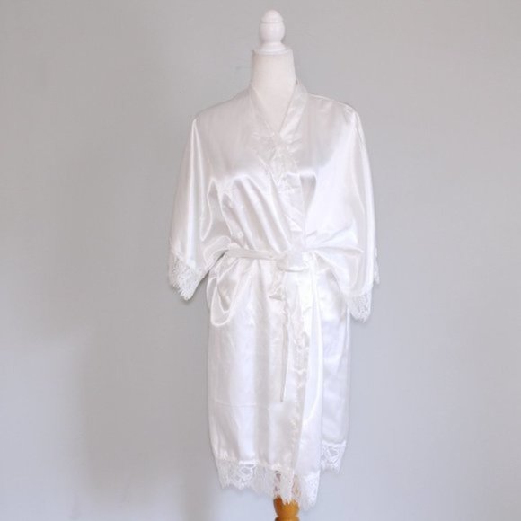 Avia Love Other - Avia Love Shiny Satin Lace Trim Robe White XXL